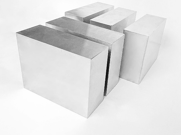 DC53模具鋼多少錢一公斤？